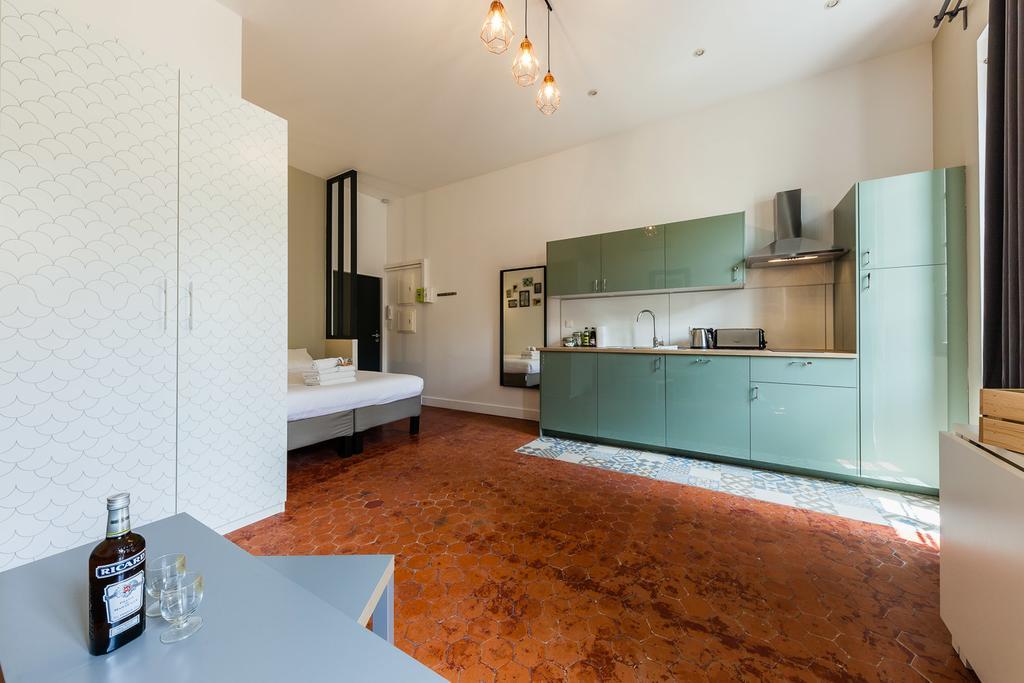 Chez Nous - 7 Appartements Sur Le Vieux Port Marseille Ngoại thất bức ảnh