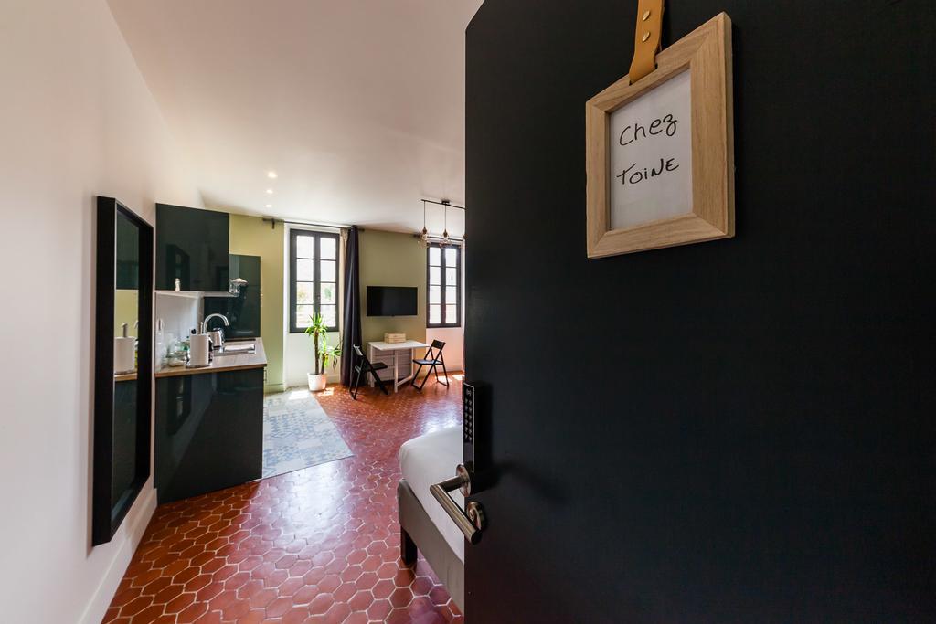 Chez Nous - 7 Appartements Sur Le Vieux Port Marseille Ngoại thất bức ảnh